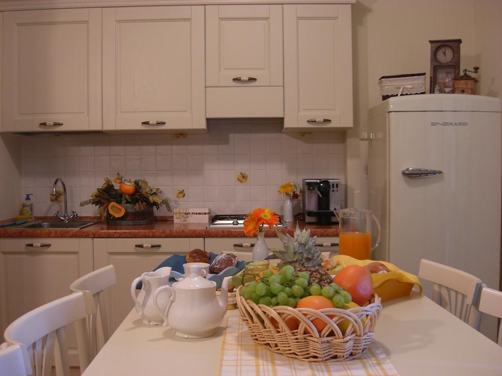 Pietra Preziosa Bed & Breakfast Pietra Ligure Kültér fotó
