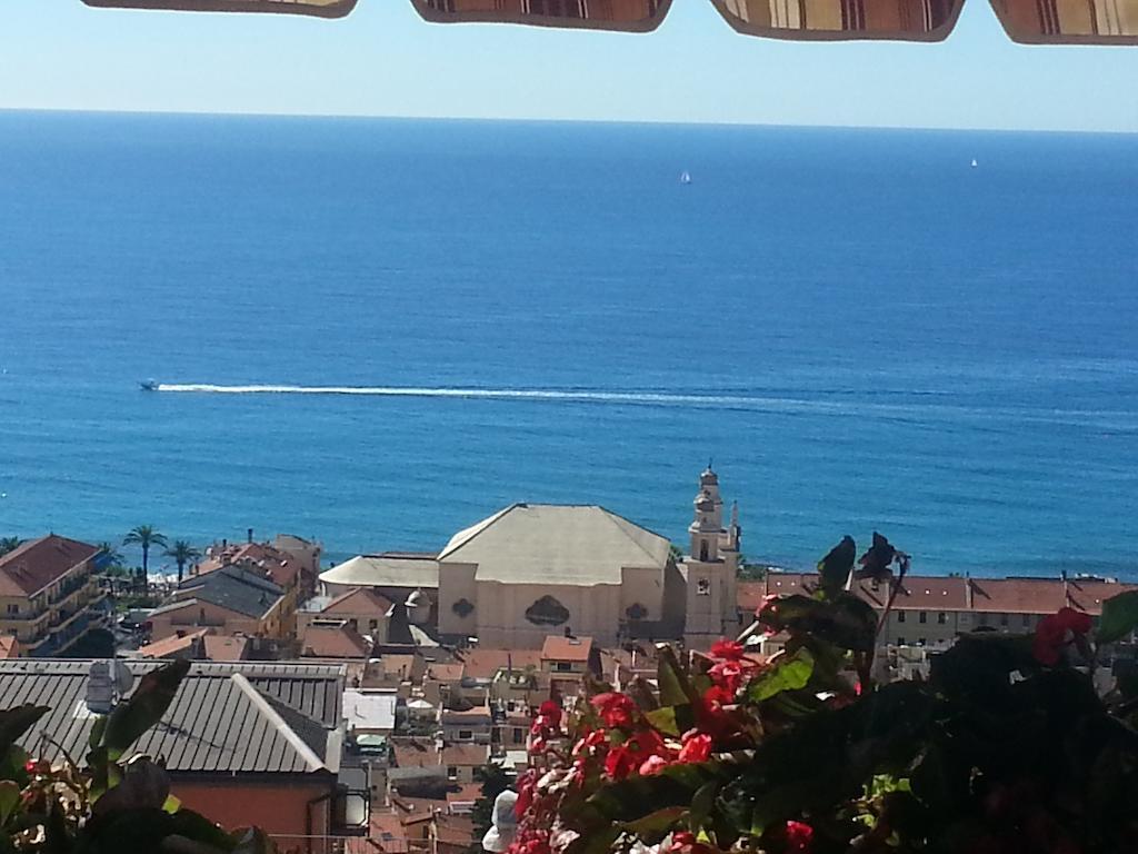 Pietra Preziosa Bed & Breakfast Pietra Ligure Kültér fotó