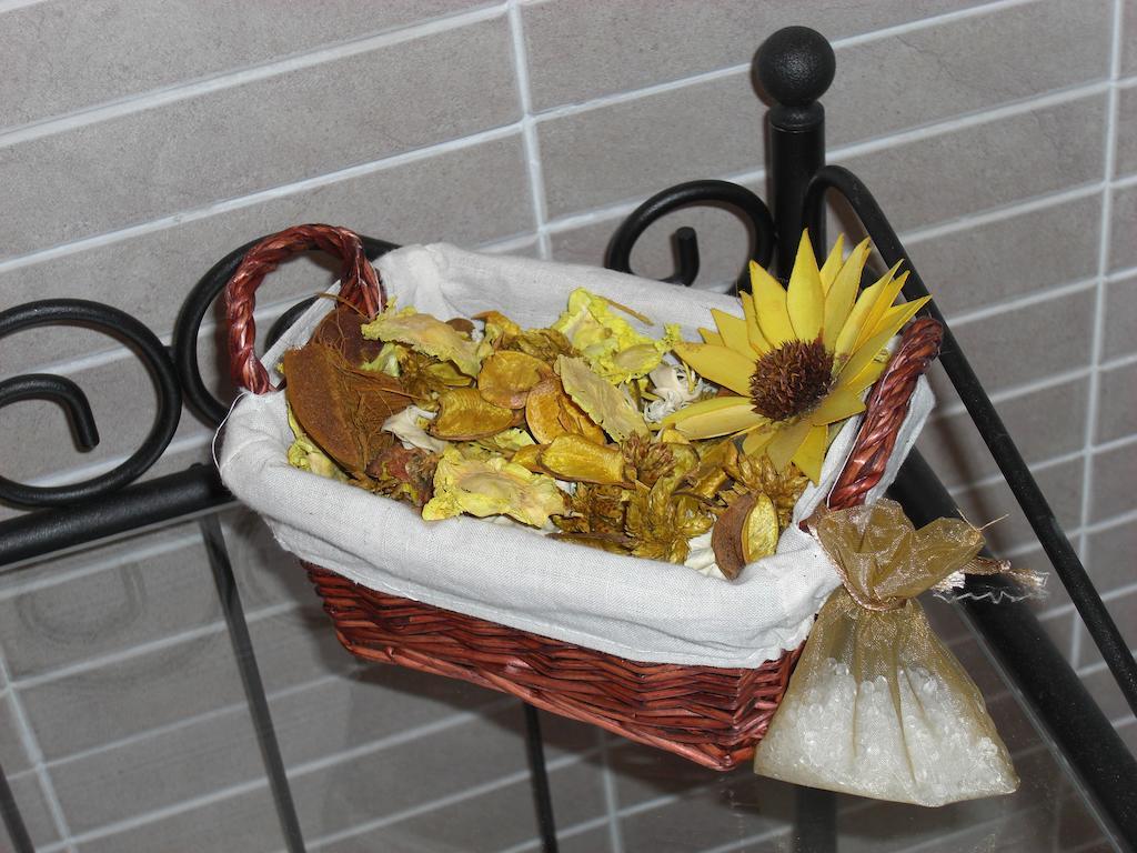 Pietra Preziosa Bed & Breakfast Pietra Ligure Kültér fotó